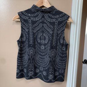 St. John top in mint condition!